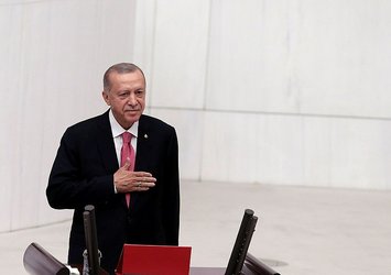 Başkan Erdoğan'dan Filenin Efeleri'ne tebrik!
