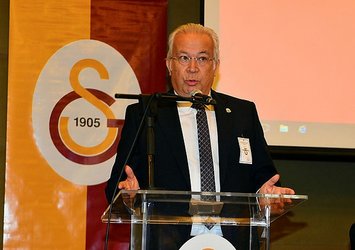 "Galatasaray uçuruma gitmektedir"