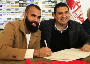 Antalyaspor, Sandro Ranieri'yi transfer etti