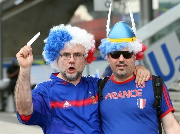 Euro 2016’da açılış nefesleri kesti
