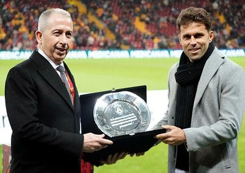 G.Saray'dan Cassio Lincoln’e plaket!