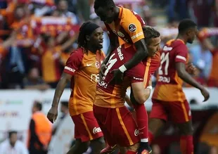 Aslan'ın yıldızına talip var