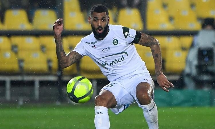 Fenerbahçe’den çifte bomba!