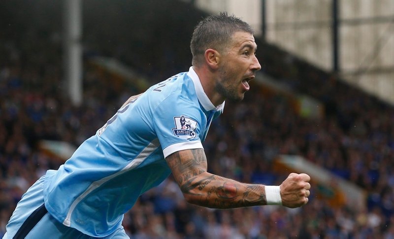 Fenerbahçe’ye Kolarov’dan kötü haber