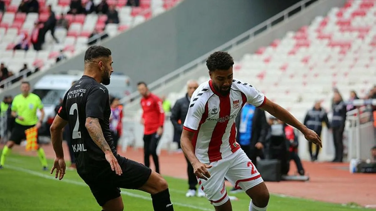 Sivasspor 3 - 2 Hatayspor (MAÇ SONUCU - ÖZET)