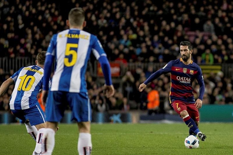 Arda Turan’ın Barcelona’daki ilk maçında olay