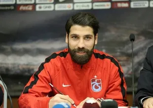 Olcay Şahan, Trabzonspor'a imzayı attı
