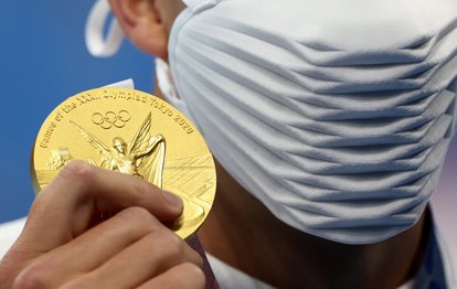 Son dakika 2020 Tokyo Olimpiyatları haberi: Yüzmede iki dünya rekoru atletizmde ise iki olimpiyat rekoru kırıldı!