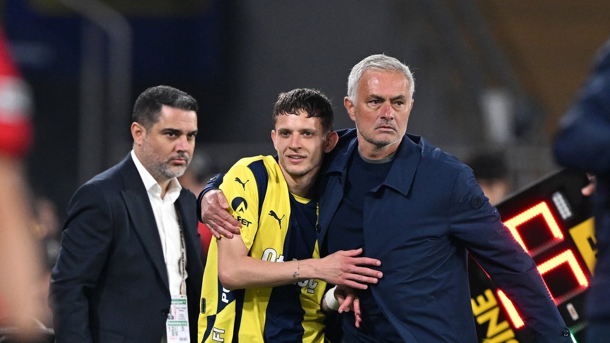 FENERBAHÇE HABERLERİ: Sebasitan Szymanski'nin menajerinden Jose Mourinho sözleri! FENERBAHÇE HABERLERİ: Sebasitan Szymanski'nin menajerinden Jose Mourinho sözleri!