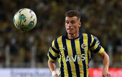 Ezgjan Alioski Fenerbahçe’ye veda etti