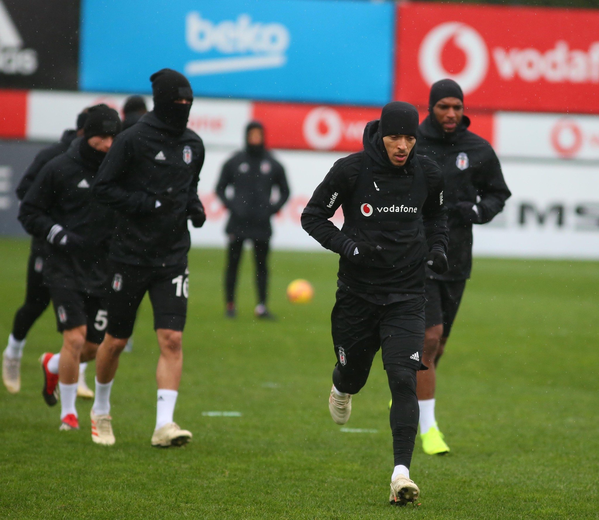 Beşiktaş’ta flaş Babel gelişmesi!
