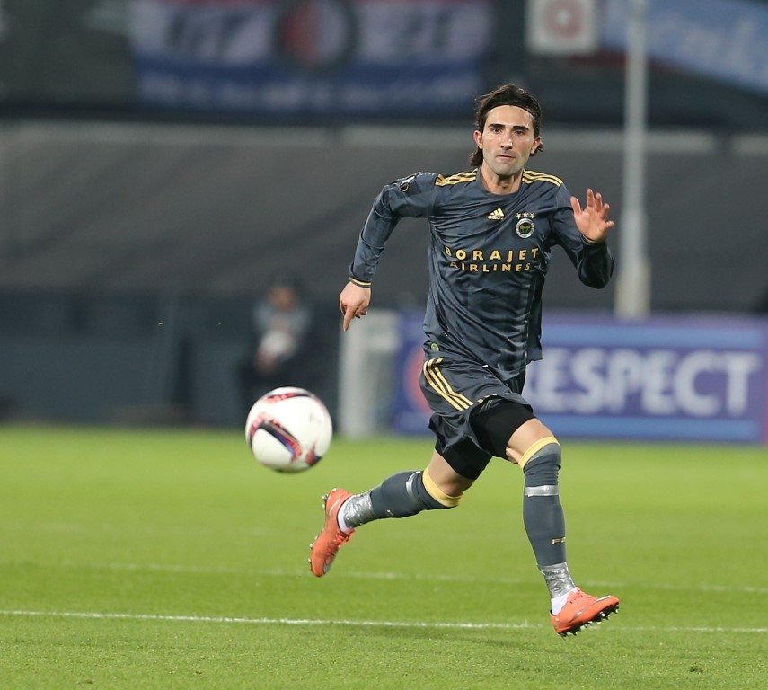 Hasan Ali Kaldırım ezeli rakibe gidiyor