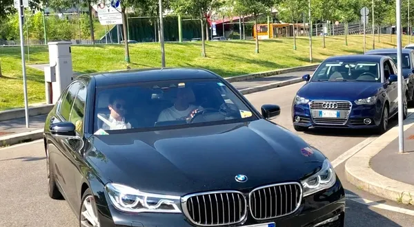 Ozan Kabak için kulüp binasında flaş görüşme! - 1