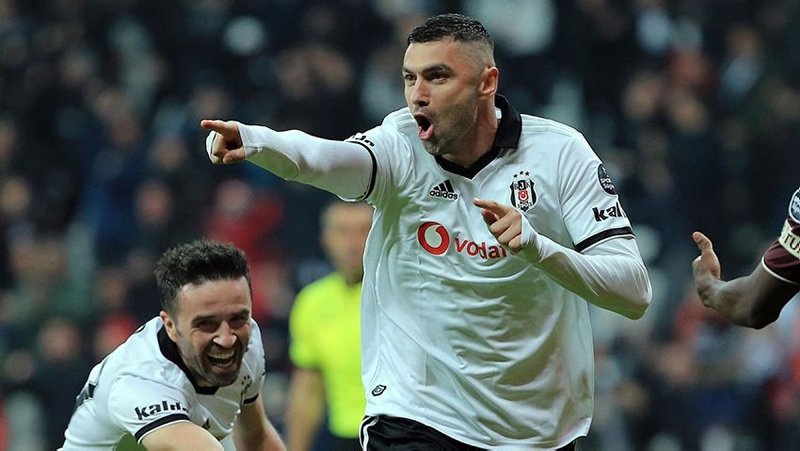Beşiktaş’ta Burak Yılmaz formuyla göz dolduruyor!