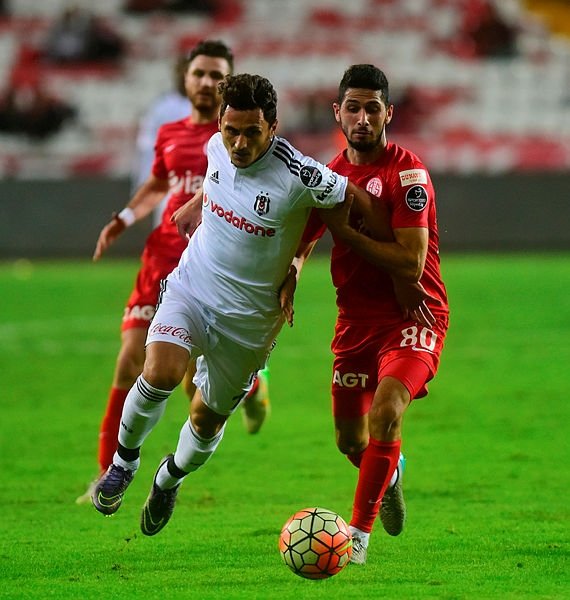 Emre Akbaba’nın muhteşem hikayesi!