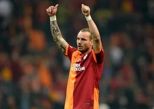 Kilit adam Sneijder