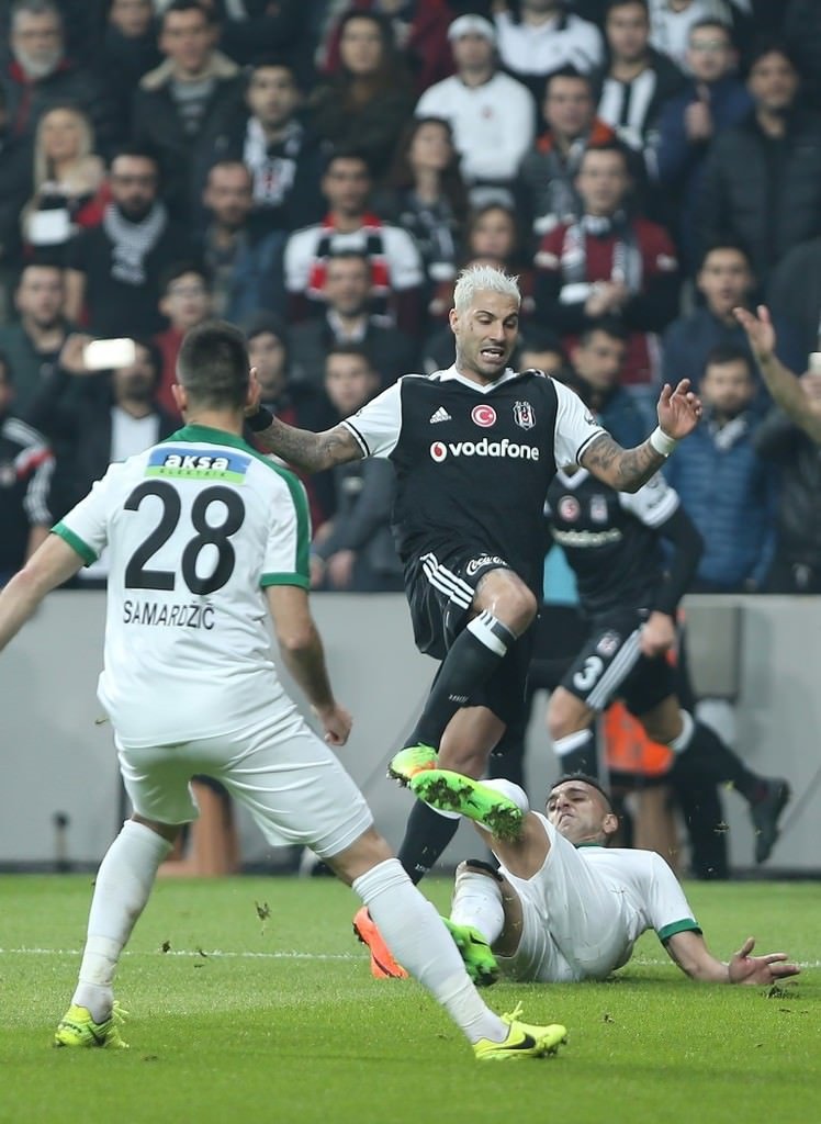 Beşiktaş-Akhisar Belediyespor karşılaşmasından kareler