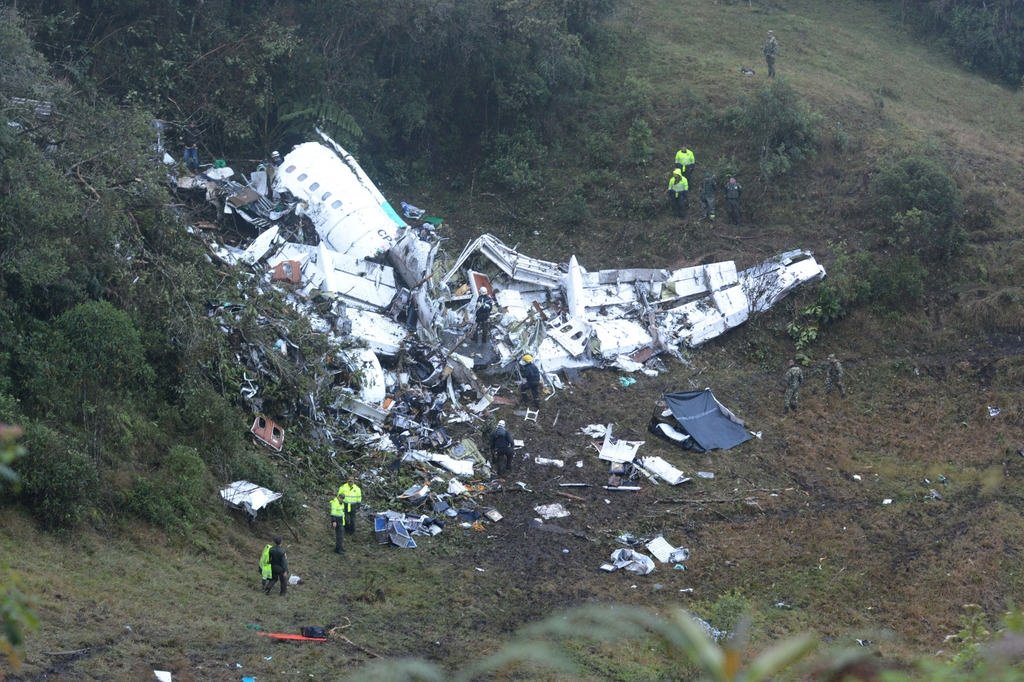 Chapecoense takımının düşen uçağından ilk görüntüler