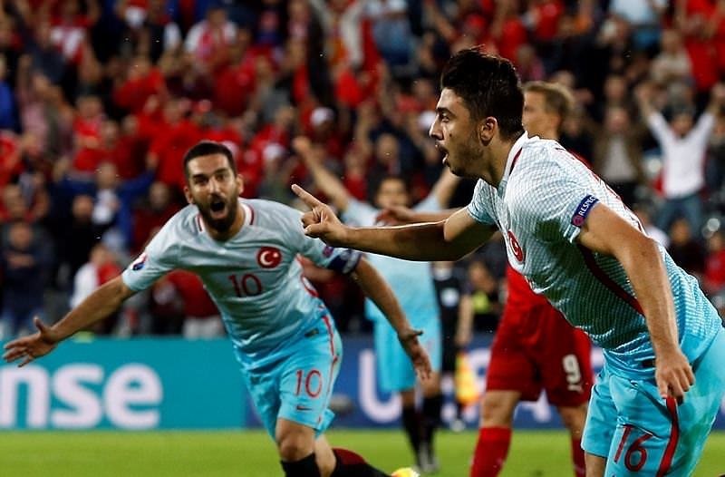 Dünya Çek Cumhuriyeti - Türkiye maçını konuşuyor