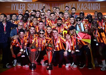 Galatasaray çifte şampiyonluğunu kutladı!