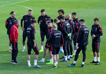 Milliler 576. sınavına çıkıyor