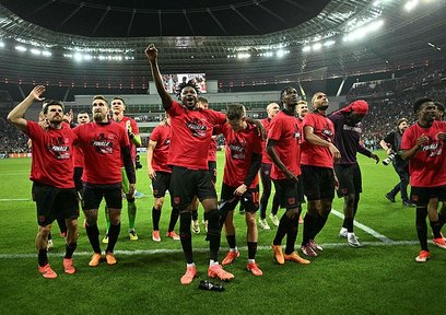 Leverkusen 59 yıllık rekoru kırdı!