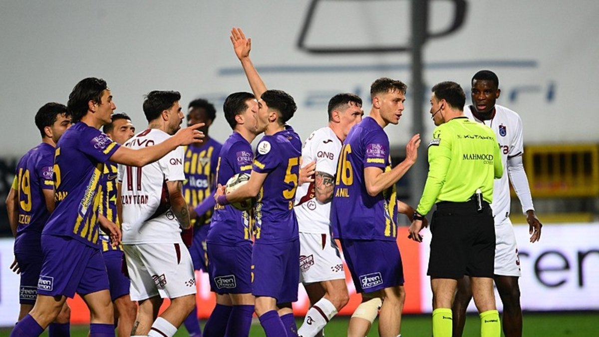 Spor yazarları İkas Eyüpspor-Trabzonspor maçını değerlendirdi!