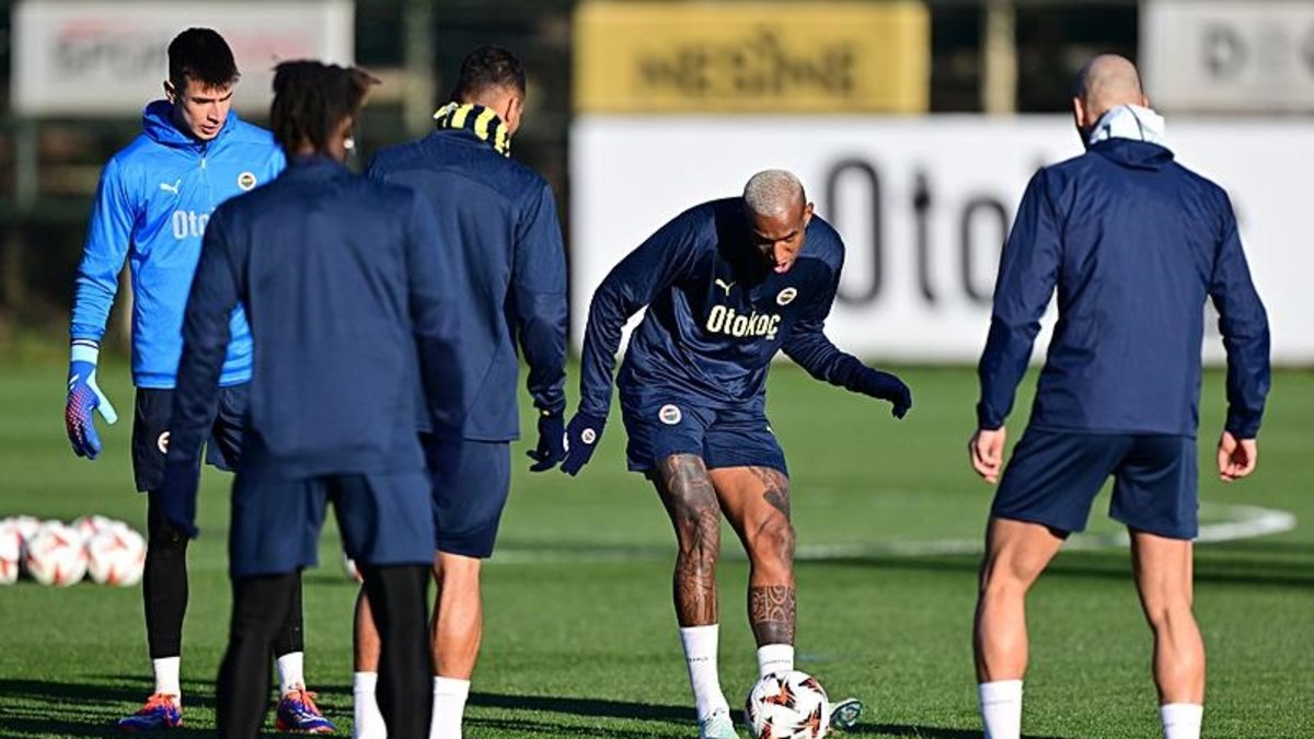 Fenerbahçe Rangers mesaisini tamamladı