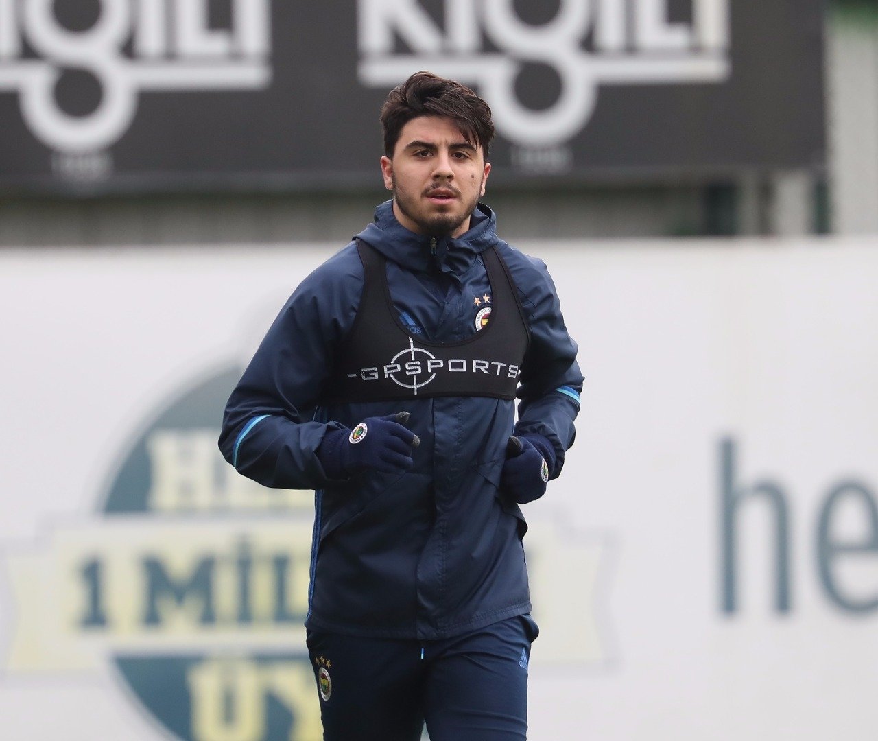 Fenerbahçe idmanında sürpriz görüntü