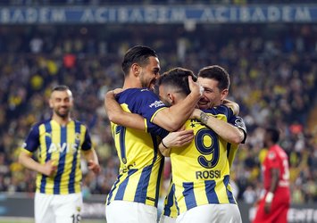 Kanarya Kadıköy'de seriyi sürdürdü!