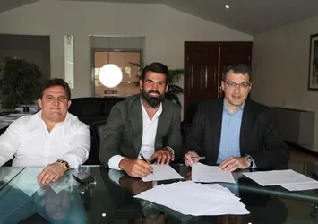 Volkan Demirel'e yeni sözleşme