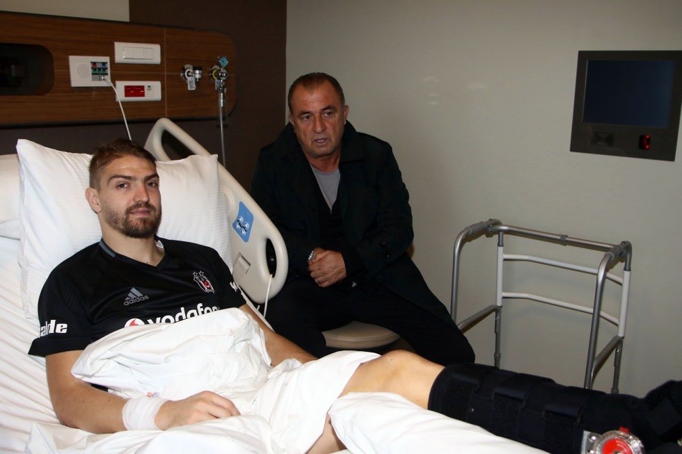 Fatih Terim ve Şenol Güneş, Caner’i yalnız bırakmadı