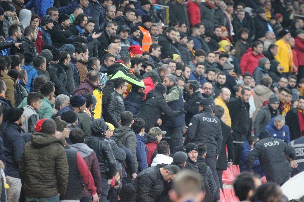 Kayserispor - Fenerbahçe maçından kareler!