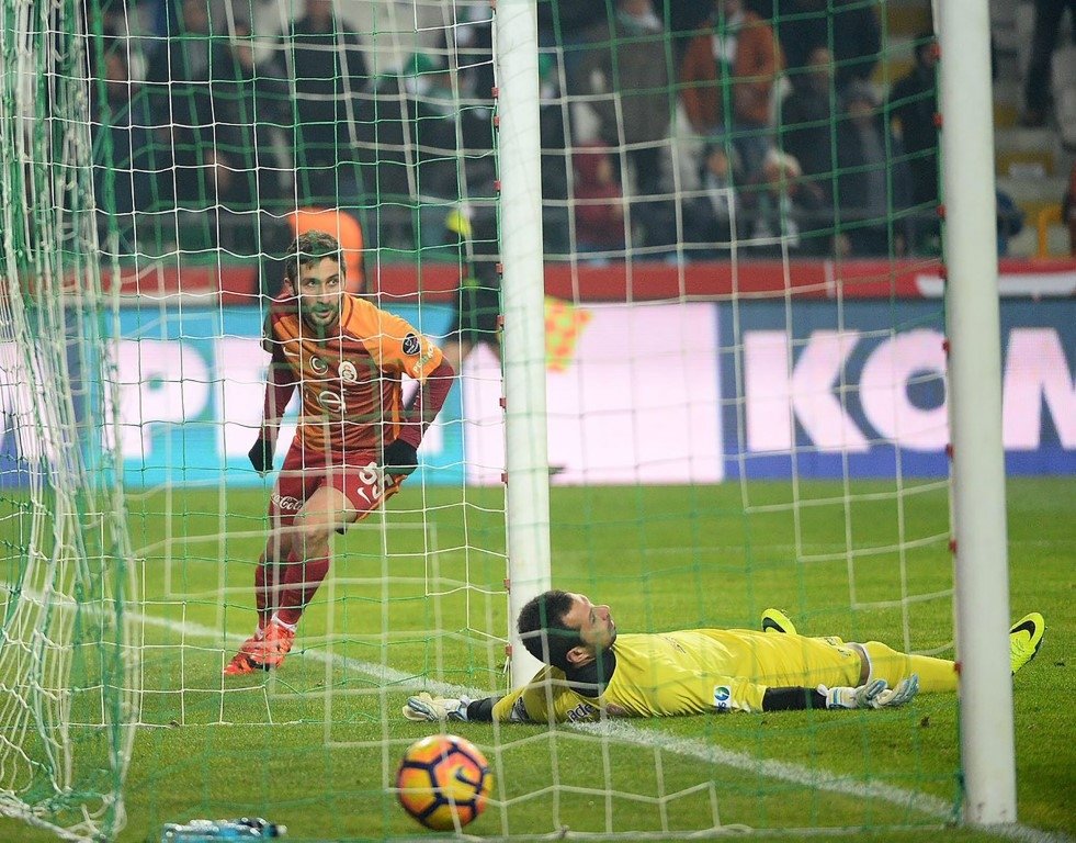 Sabri Sarıoğlu, Galatasaray’dan ayrılıyor mu?