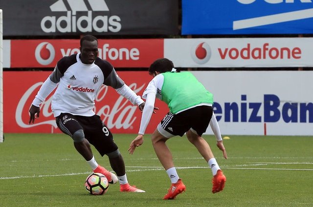 Aboubakar Beşiktaş’ta kalacak mı?