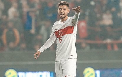 Beşiktaşlı stoper Tayyip Talha Sanuç A Milli Takım kadrosundan sakatlığı sebebiyle çıkarıldı