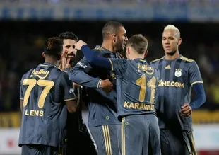 Fenerbahçe'den Denizlispor'a farklı tarife