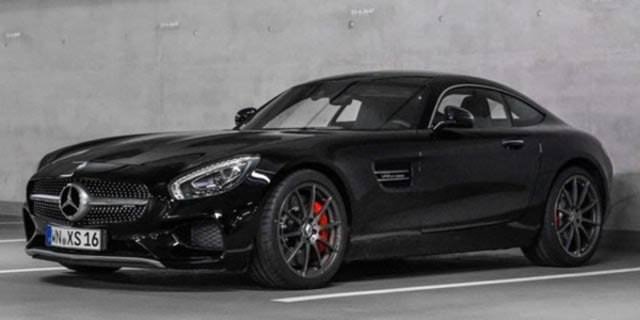 Yıldız futbolcuların milyonluk oyuncakları