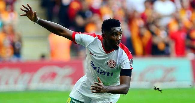 Beşiktaş’tan çok sert Eto’o cevabı: Adamlık bu değil