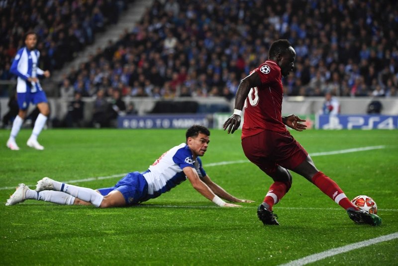 Liverpool zorlanmadan yarı finalde