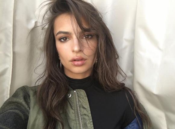Emily Ratajkowski, Juventus’un gecesine damga vurdu