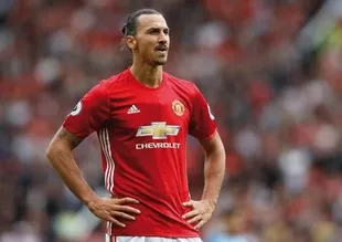Ibrahimovic'e 3 maç ceza