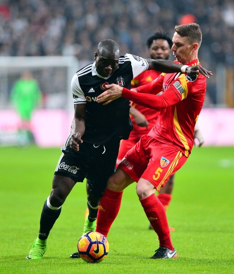 Beşiktaş-Kayserispor karşılaşmasından kareler