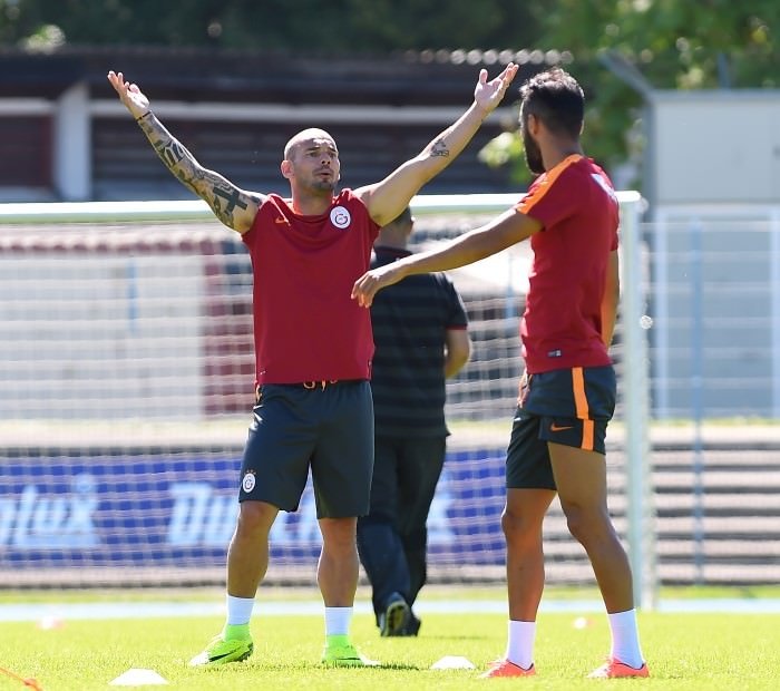Galatasaray antrenmandan ilginç kareler