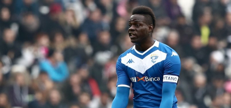 Balotelli Den Transfer Mesaji Galatasaray Aspor