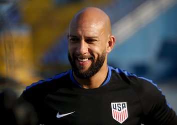 Emekli olmuştu! Futbola geri döndü...