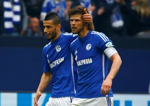 Klaas Jan-Huntelaar bombası