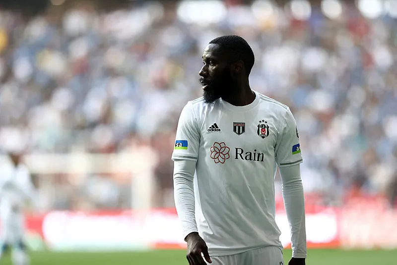 Beşiktaş'a Arthur Masuaku müjdesi! UEFA kararını açıkladı - 1