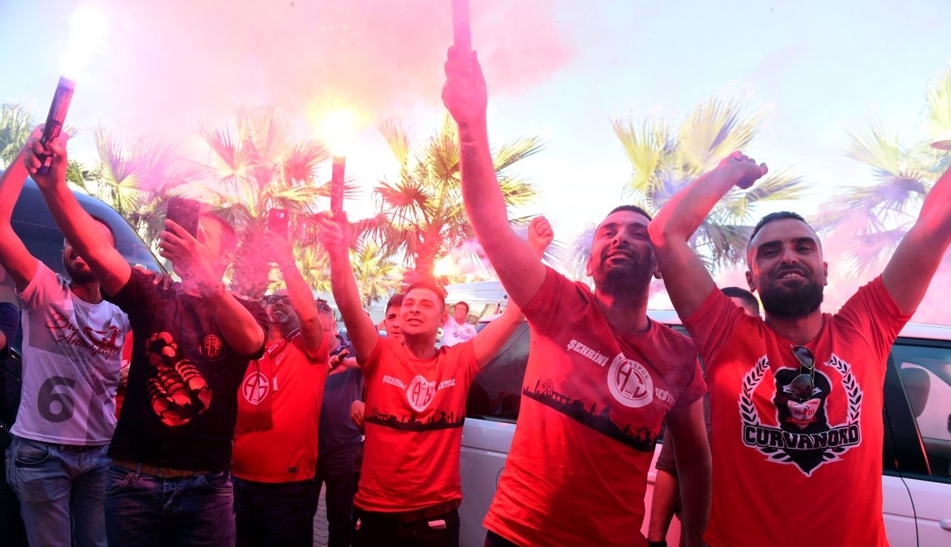 Antalyaspor’da Menez’e coşkulu karşılama