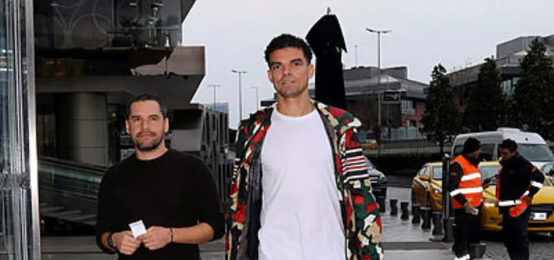 İspanya’dan şok iddia: Maaşları Pepe ödedi